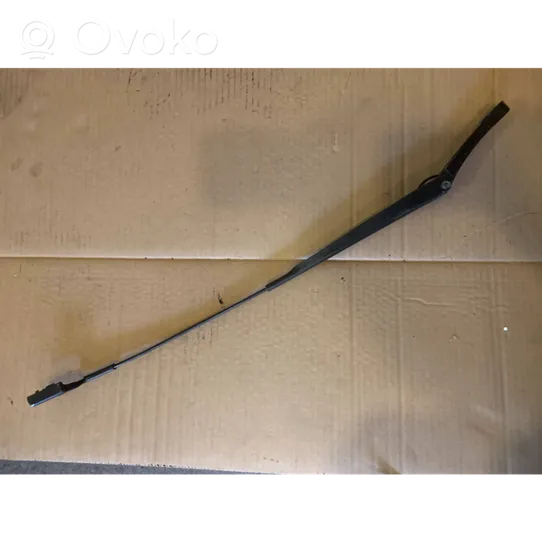 Volkswagen PASSAT B7 Windshield/front glass wiper blade 3AB955410