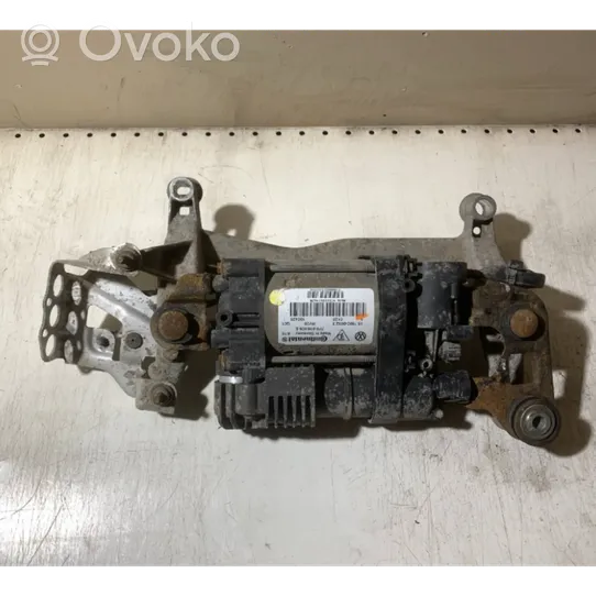 Volkswagen Touareg II Compresseur / pompe à suspension pneumatique 7P0616006E