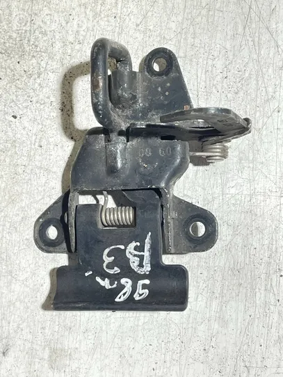 Audi A3 S3 8L Anello/gancio chiusura/serratura del vano motore/cofano 8L0823480B