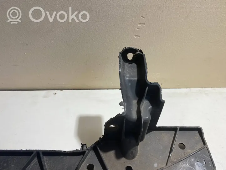 Volkswagen Golf Plus Pannello di fondo di supporto del radiatore 5M0807093B