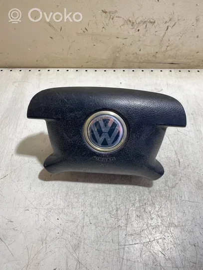 Volkswagen Caddy Steering wheel airbag 2K0880201B