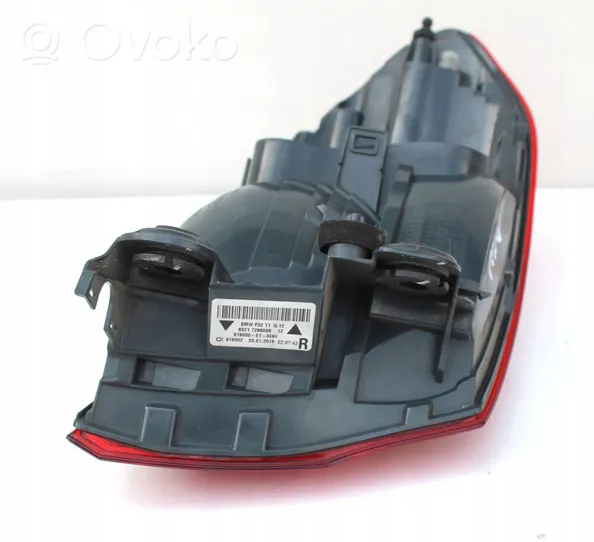 BMW 4 F32 F33 Lampa tylna 7296098