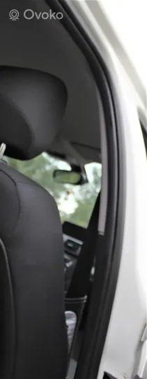 BMW M5 Joint en caoutchouc pour coffre de hayon arrière 