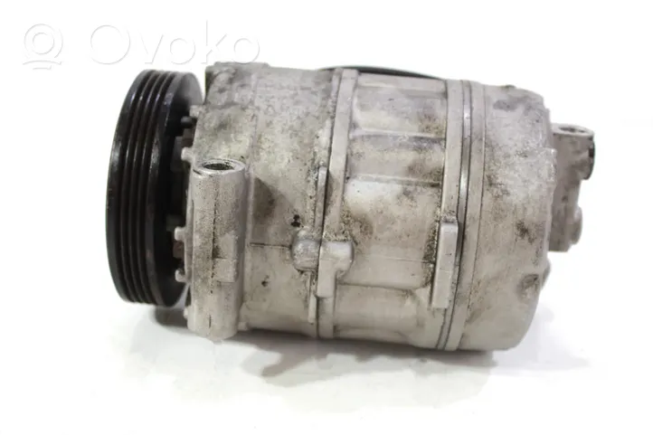 BMW 5 E60 E61 Ilmastointilaitteen kompressorin pumppu (A/C) 