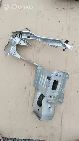 Toyota Prius (XW30) Front piece kit 