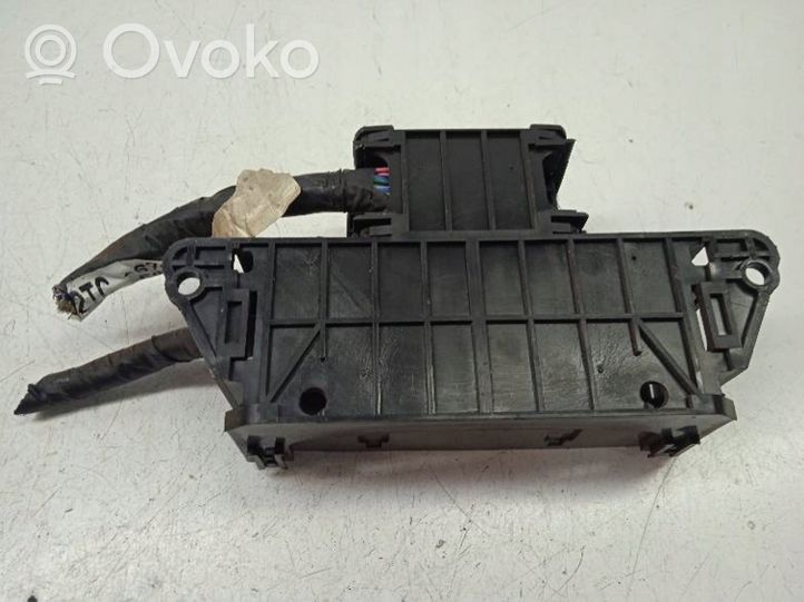 KIA Shuma Muut ohjainlaitteet/moduulit K2N7 OK2N767580