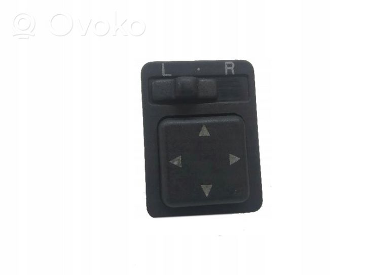 Toyota Avensis T220 Wing mirror switch 8487005020