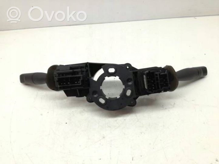 Mazda Demio Pyyhkimen/suuntavilkun vipukytkin 9620376580