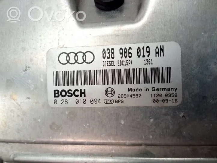 Volkswagen PASSAT B5.5 Moottorin ohjainlaite/moduuli 038906019AN