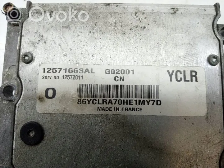 Opel Vectra C Calculateur moteur ECU 12571663AL