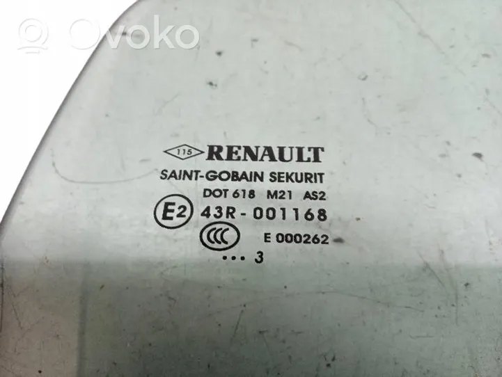 Renault Megane III Takasivuikkuna/-lasi SAINT