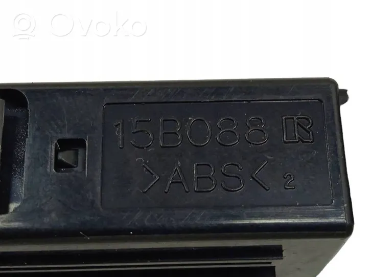 Toyota RAV 4 (XA30) Sėdynių reguliavimo jungtukas (-ai) 15B088