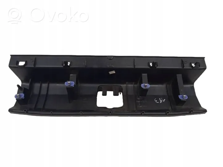 Renault Megane III Trunk/boot sill cover protection 