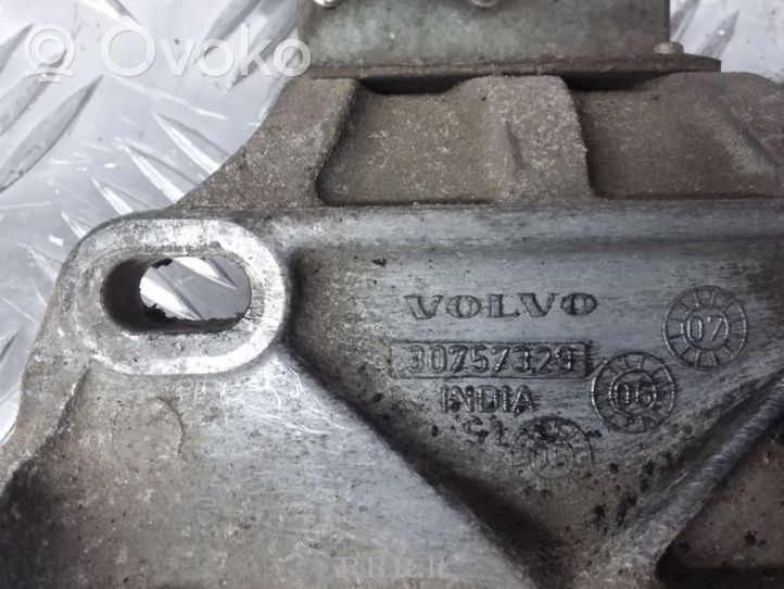 Volvo S80 Generaattorin/laturin kiinnike 30757329