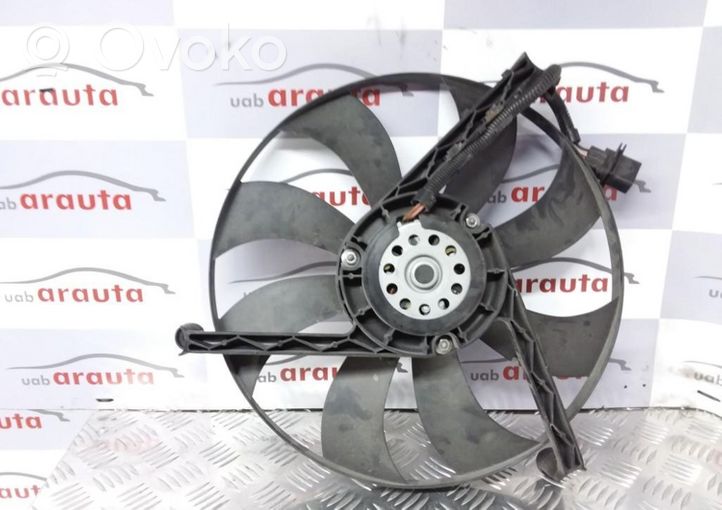 Volkswagen Polo IV 9N3 Ventilatore di raffreddamento elettrico del radiatore 909000894