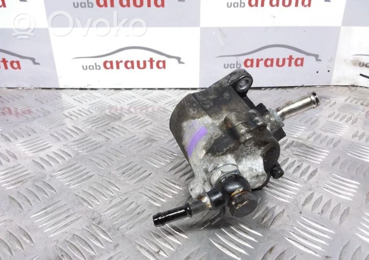 Toyota Avensis T220 Alipainepumppu 2930027020