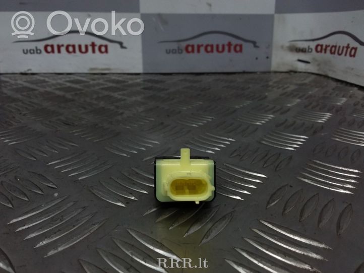 Toyota RAV 4 (XA40) Sensor impacto/accidente para activar Airbag 8983112030