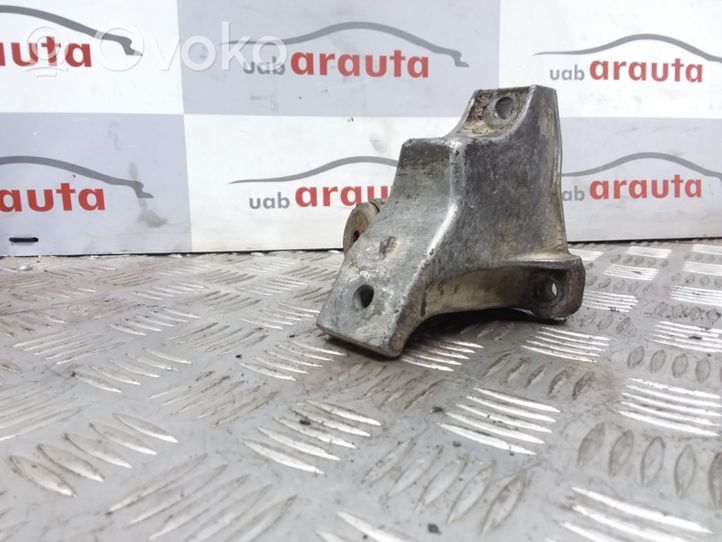 Audi 100 200 5000 C3 Supporto di montaggio scatola del cambio 443399113J