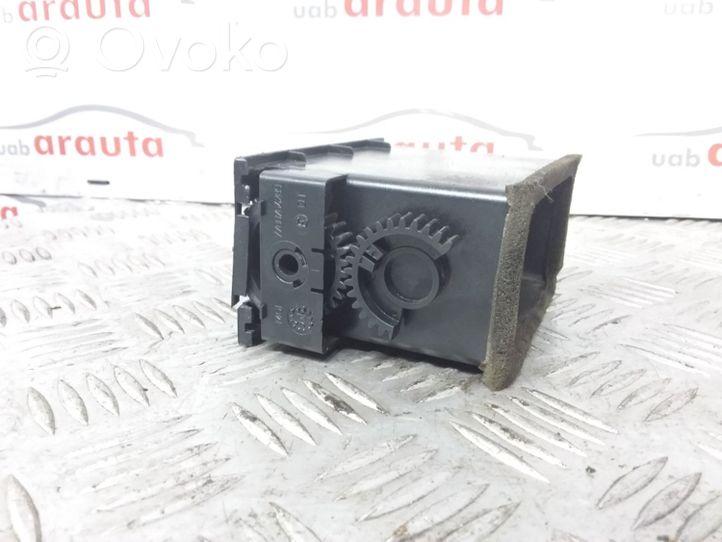 Renault 21 Griglia di ventilazione centrale cruscotto 7700764289