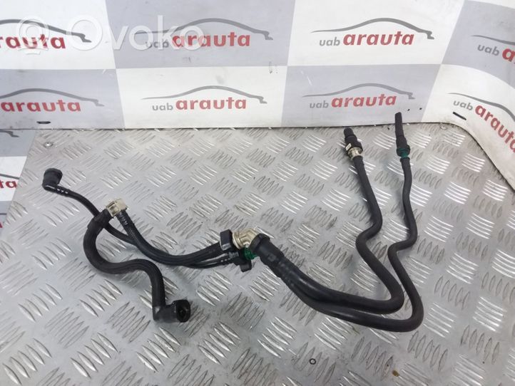 Citroen C5 Tuyau d'alimentation conduite de carburant 