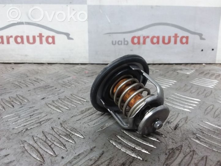 Toyota Verso Thermostat/thermostat housing 