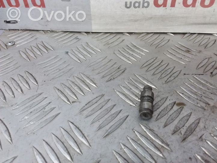 Volvo XC60 Tappets lifter 