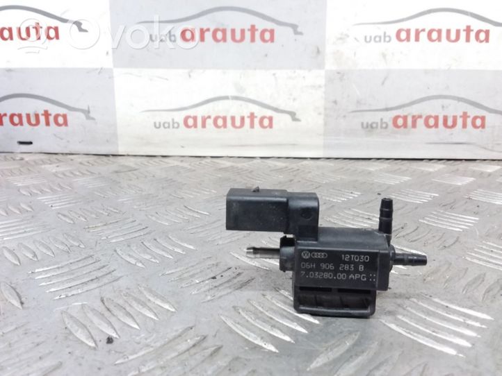 Audi Q3 8U Vacuum valve 06H906283B