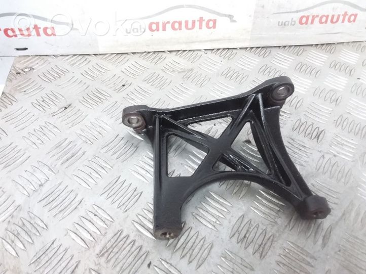 Toyota Corolla Verso E121 Support, suspension du moteur 171180G010