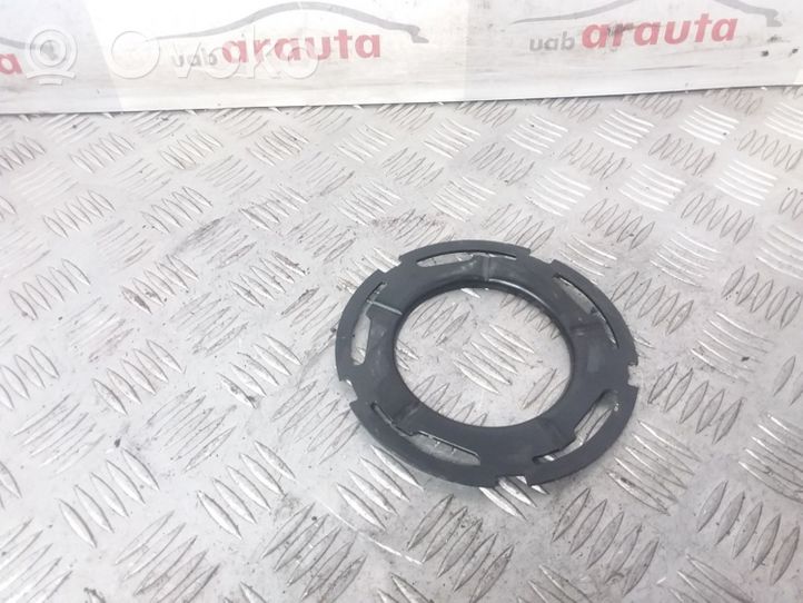 Volvo V60 Bague de verrouillage pour réservoir de carburant 334156