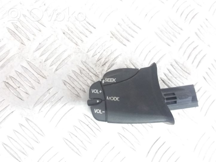 Ford Fiesta Interruttore di controllo dell’audio 98AB14K147AC