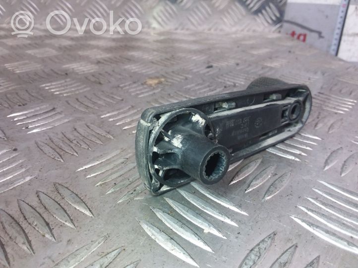 Volkswagen PASSAT B3 Maniglia interna per portiera anteriore 357837581