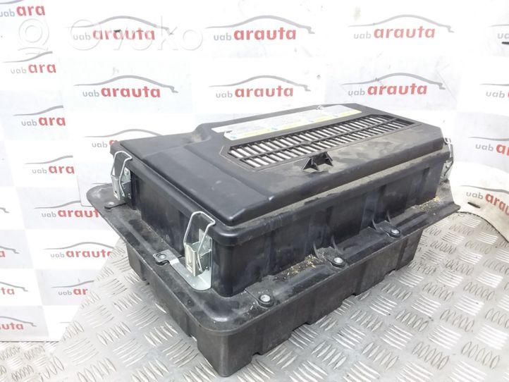 Volkswagen Touareg I Support boîte de batterie 7L0801283D