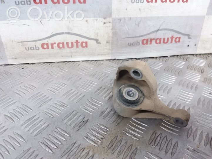 Volvo S40 Supporto di montaggio scatola del cambio 3M516P093AE