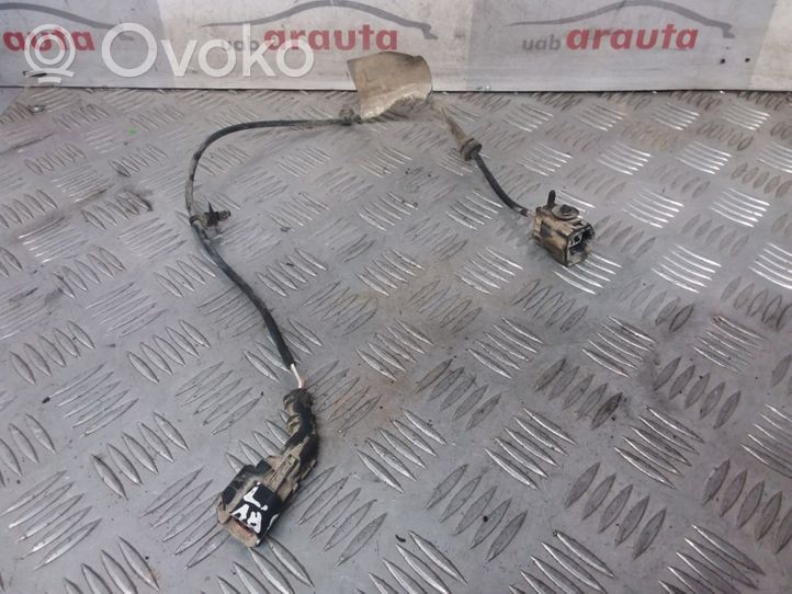 Volvo S40 Cablaggio del sensore posteriore ABS 30667437A