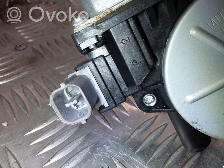 Subaru Legacy Alzacristalli della portiera anteriore con motorino 806170