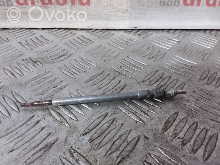 Mercedes-Benz Sprinter W906 Glow plug A0011596601