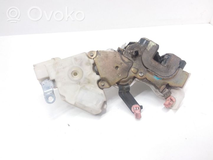 Nissan Almera N16 Etuoven lukko 82553BM760