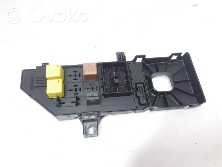 Opel Vectra C Modulo fusibile 460023260