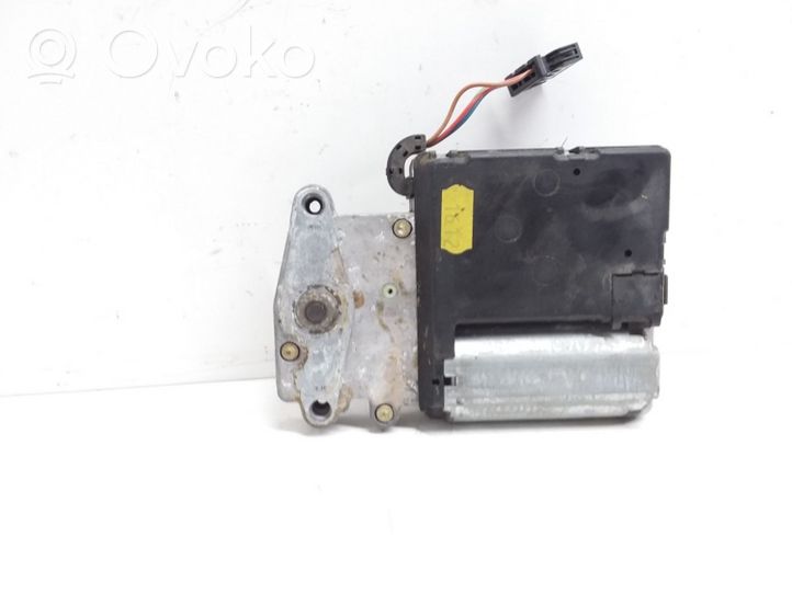 Audi 80 90 S2 B4 Motore/attuatore 8A5959591