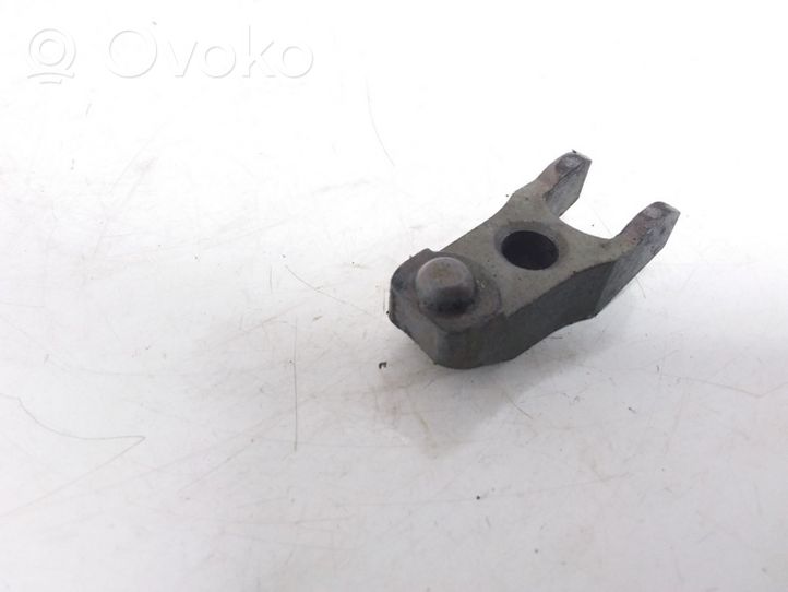 Audi A4 S4 B5 8D Morsetto iniettore carburante 