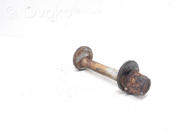 Volvo C30 Rear suspension camber bolt 