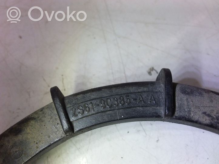 Volvo C30 Polttoainesäiliön pumpun ruuvin lukkorenkaan mutteri 2S619C385AA