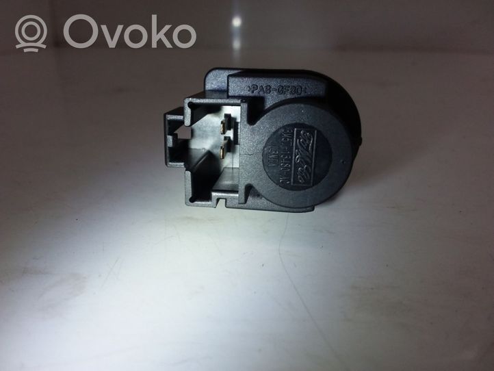 Volvo C30 Interruttore del pedale del freno 3M5T13480AC