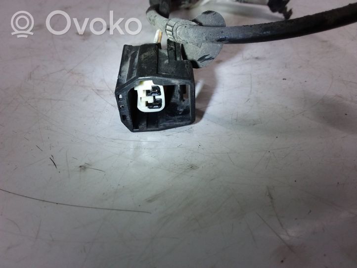 Volvo C30 Cablaggio del sensore posteriore ABS 30667438A