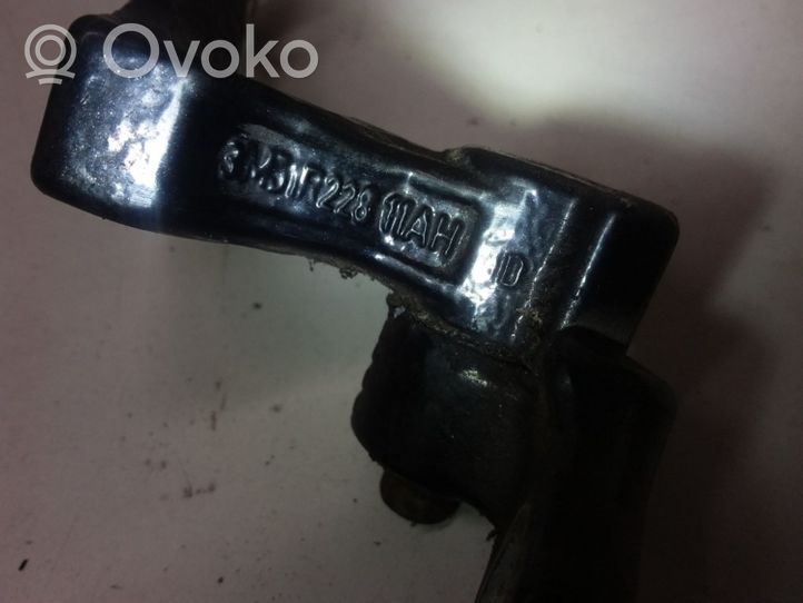 Ford C-MAX I Front door lower hinge 3M51R22811AH