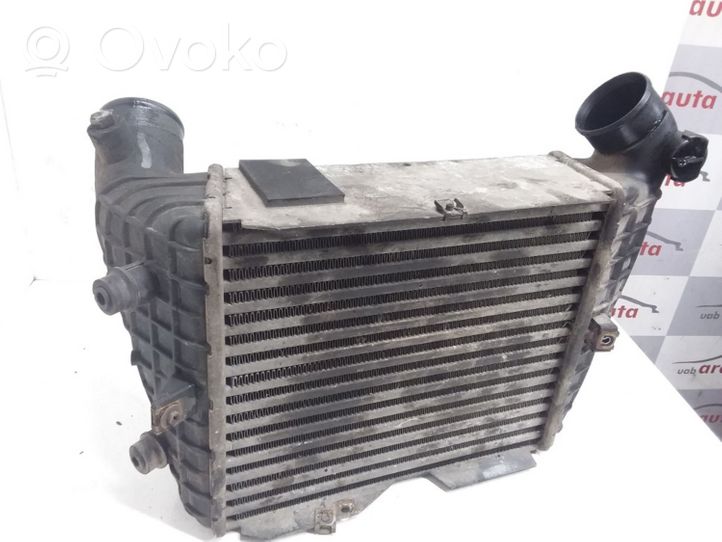 Audi A6 S6 C4 4A Radiador intercooler 4A0145805K