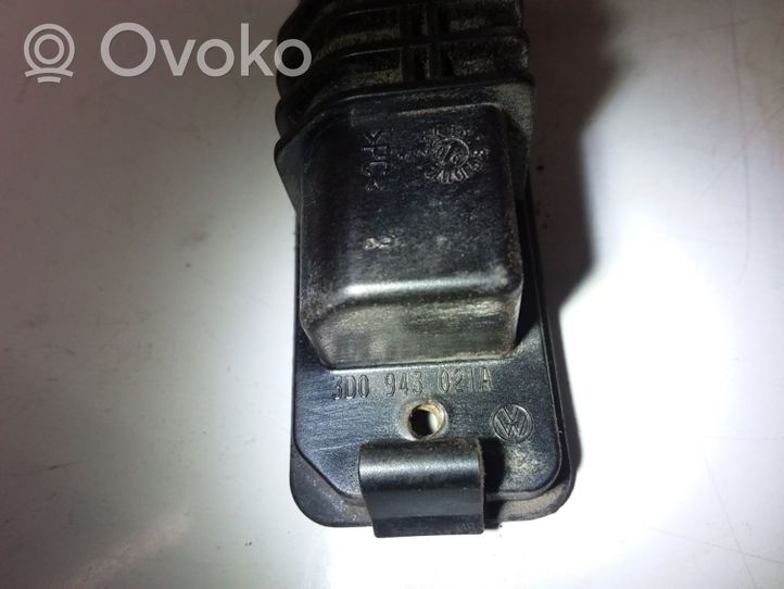 Seat Leon (1P) Lampa oświetlenia tylnej tablicy rejestracyjnej 3D0943021A