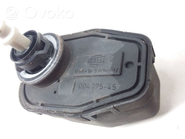 Audi 100 S4 C4 Motorino di regolazione assetto fari 00437545