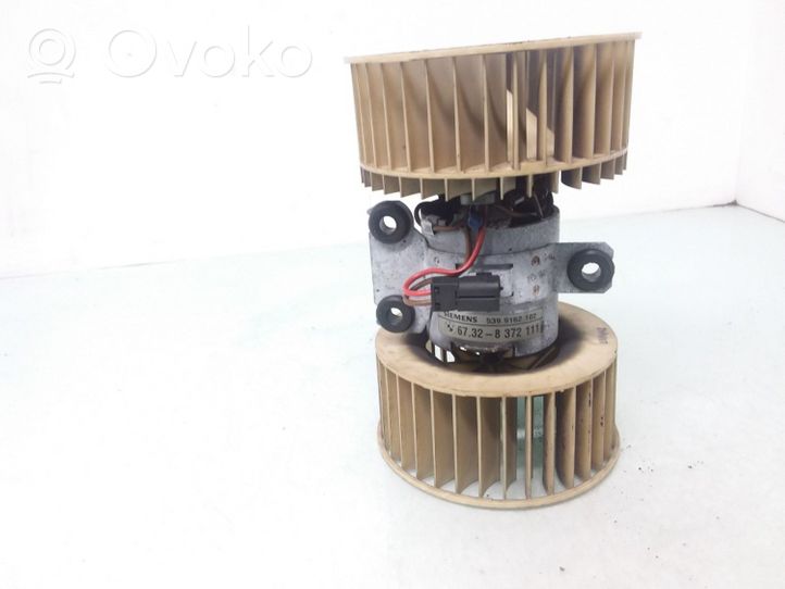 BMW 7 E38 Ventola riscaldamento/ventilatore abitacolo 8372111