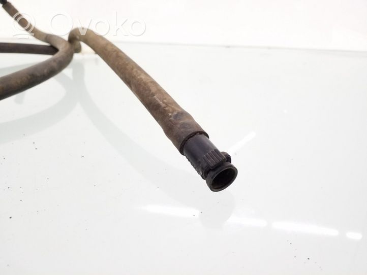 Volkswagen PASSAT B5 Headlight washer hose/pipe 